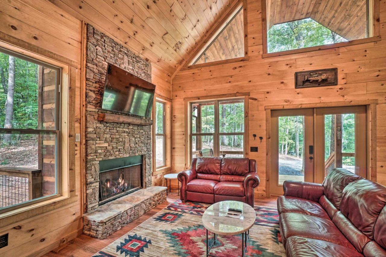 Peaceful Cabin On 3 Private Acres Deck And Fire Pit Blairsville Eksteriør billede